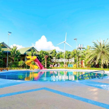 Huan Soontaree Hotel Ban Phe Exterior photo