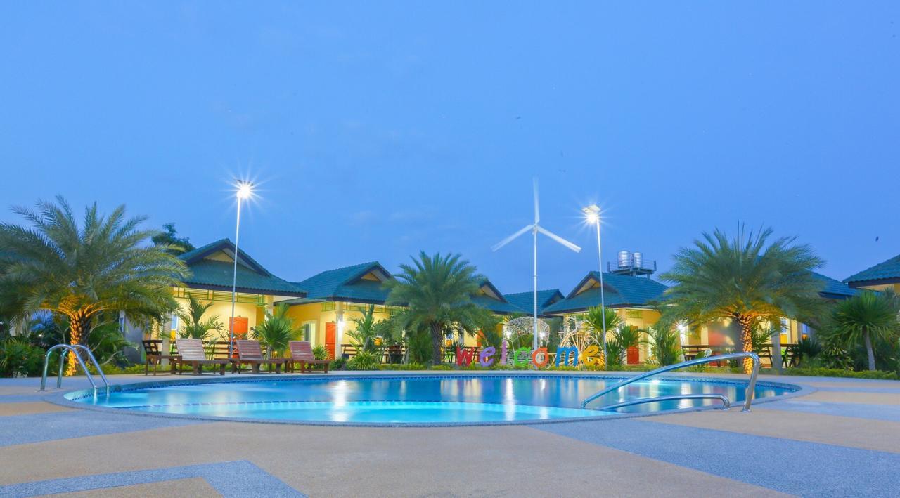Huan Soontaree Hotel Ban Phe Exterior photo